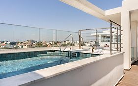 Yamas Urban Living Zakaki Pool Penthouses & Apartments